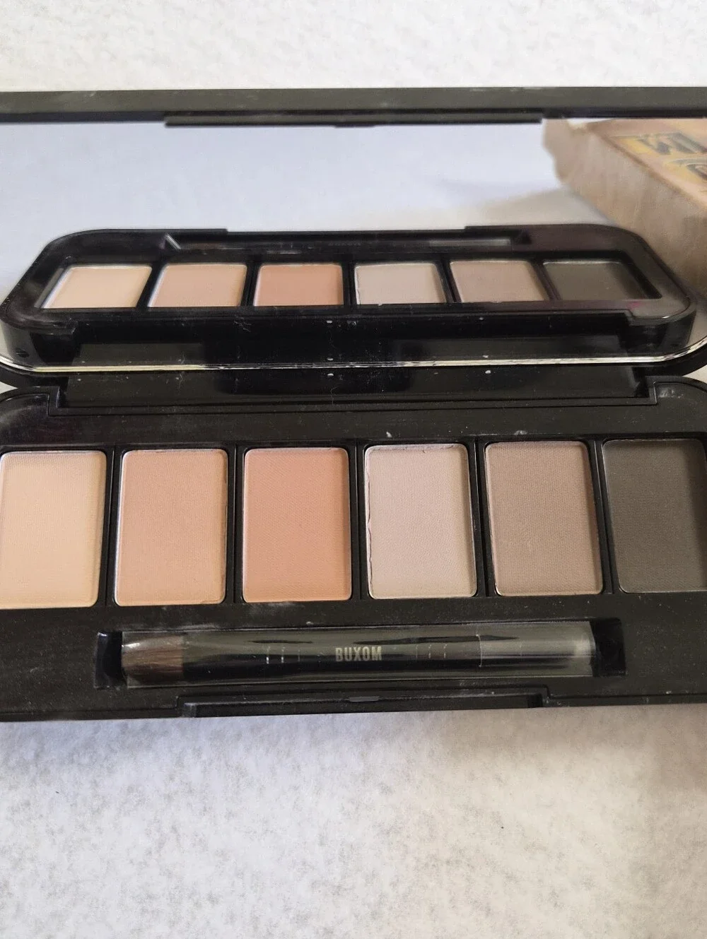 BUXOM Suede Seduction Eyeshadow Palette - Beige, Taupe, Warm Nude Shades